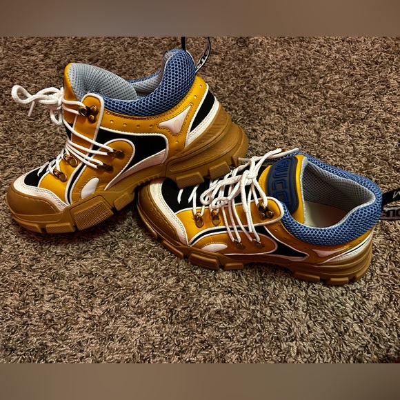 Gucci Flash Trecks yellow and blue lightly worn Size 7 - Picture 1 of 3